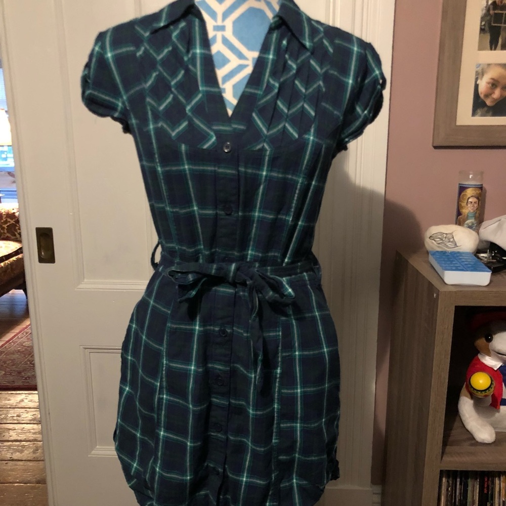 H&M Green Tartan Plaid Shirt Dress, size 10